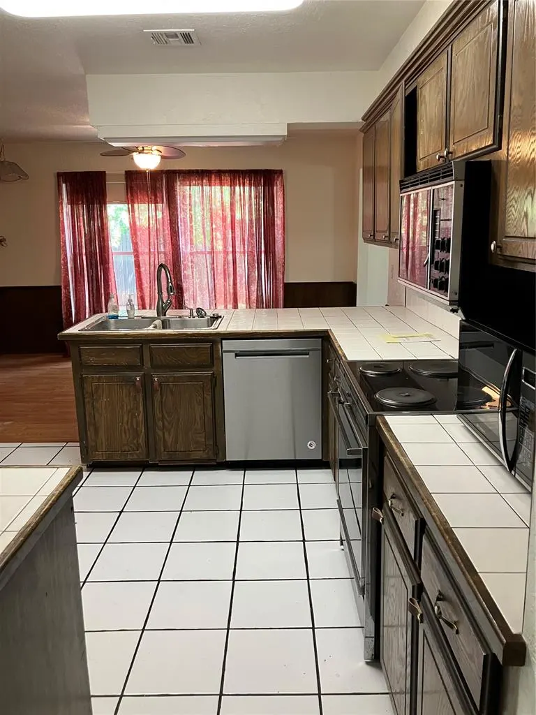 Photo 3 — 4516 SE 35th Street, Oklahoma City, OK 73115