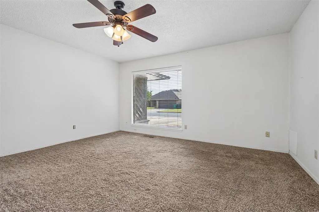 Photo 20 — 3703 Southwind Avenue, Oklahoma City, OK 73179
