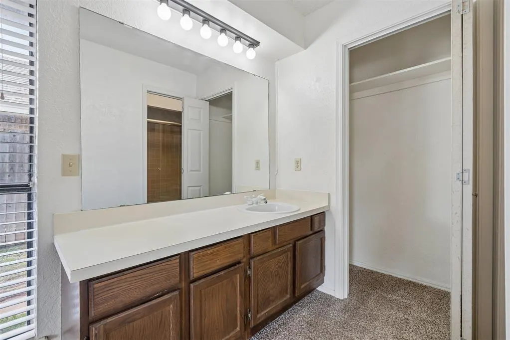 Photo 22 — 3703 Southwind Avenue, Oklahoma City, OK 73179