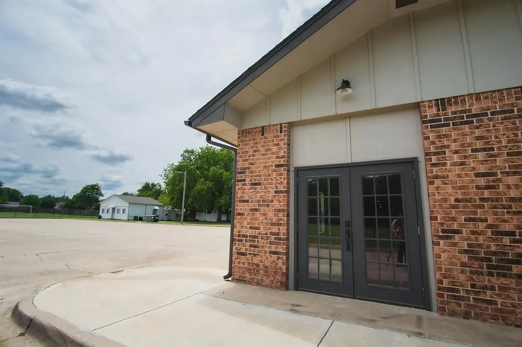 Photo 4 — 2040 W Boyd Street, Norman, OK 73069