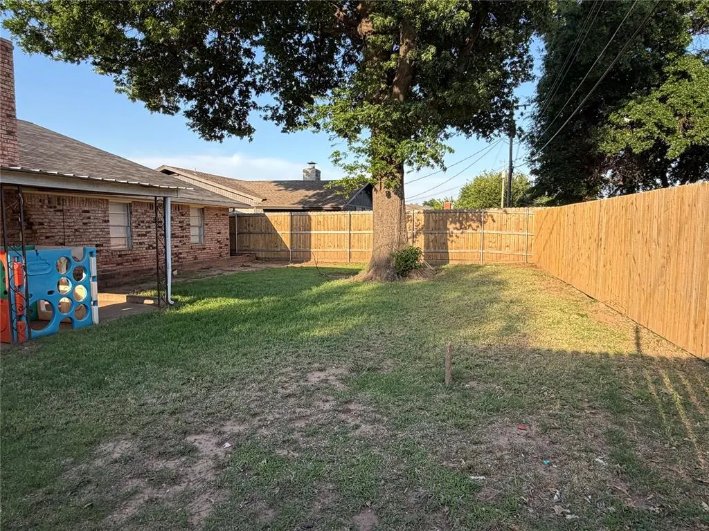 Photo 32 — 1412 NW 107th Street, Oklahoma City, OK 73114