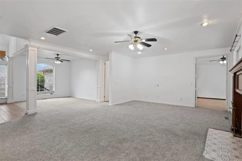 Photo 9 — 205 Berkshire Drive, Edmond, OK 73034