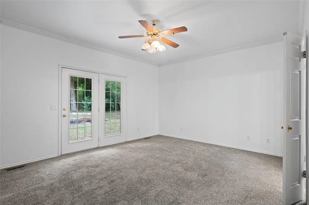 Photo 12 — 205 Berkshire Drive, Edmond, OK 73034