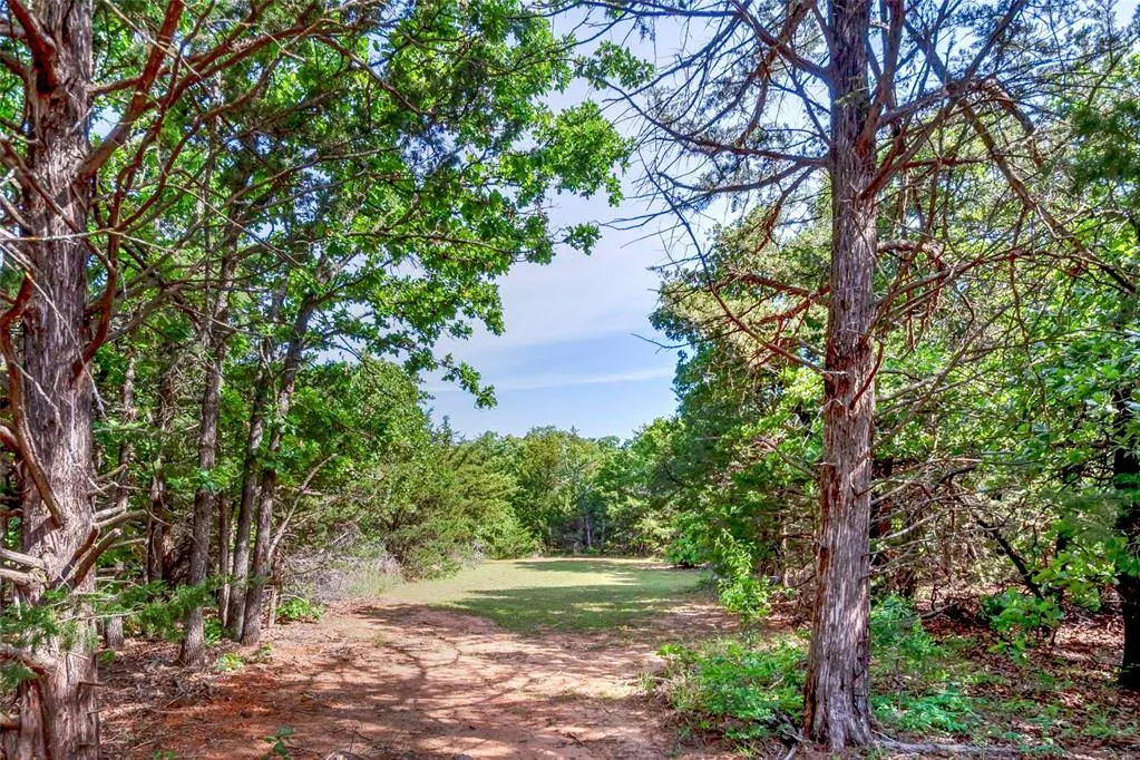 Photo 3 — 790252 S Robinhood Lane, Tryon, OK 74875