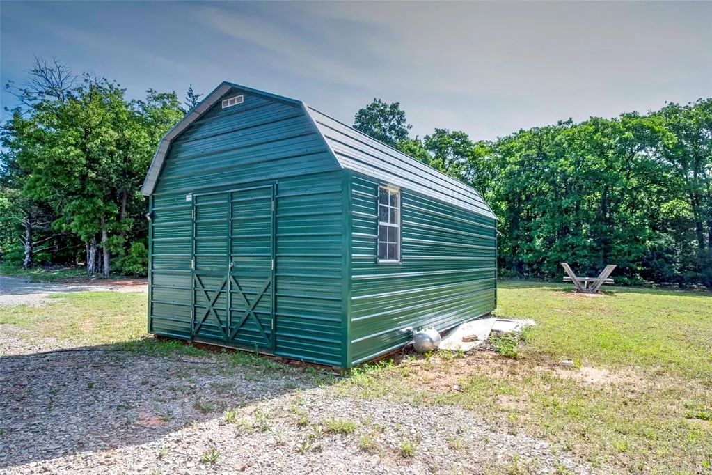 Photo 7 — 790252 S Robinhood Lane, Tryon, OK 74875