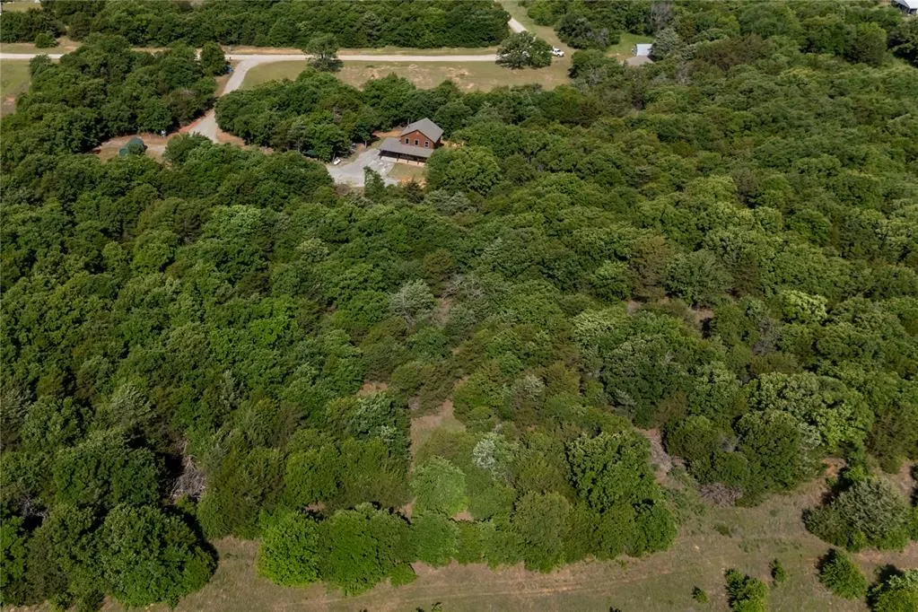 Photo 10 — 790252 S Robinhood Lane, Tryon, OK 74875