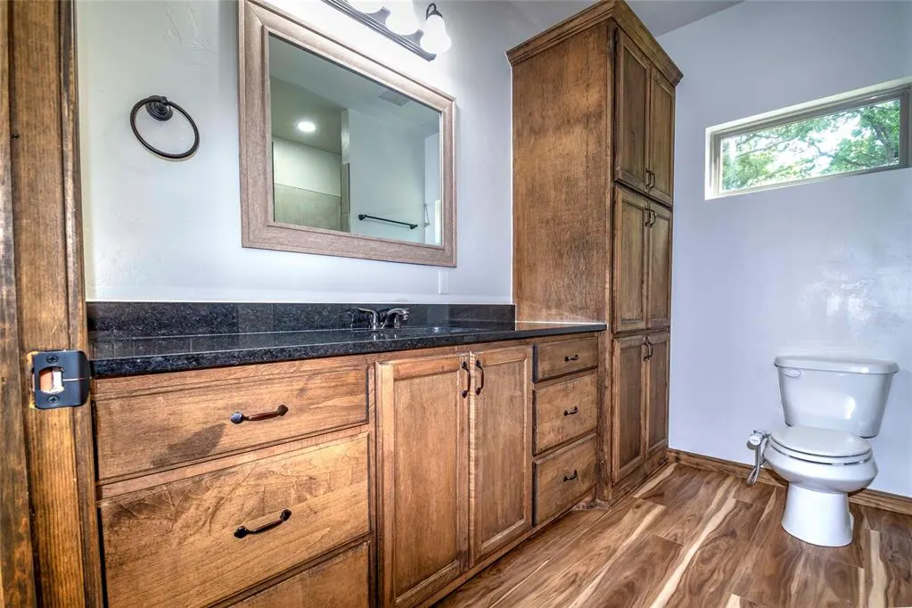 Photo 19 — 790252 S Robinhood Lane, Tryon, OK 74875