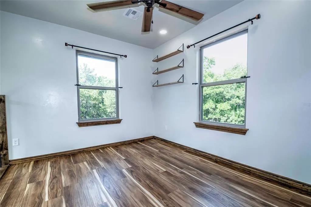 Photo 23 — 790252 S Robinhood Lane, Tryon, OK 74875