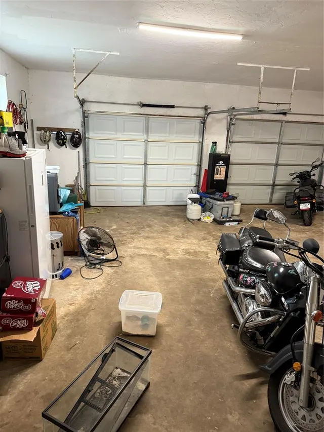 Photo 5 — 16 Wolf Lane, Tuttle, OK 73089