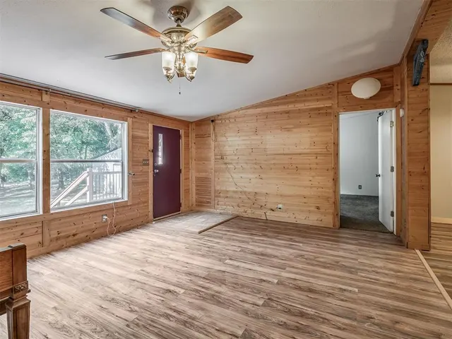 Photo 4 — 5609 E Horse Ranch Road, Perkins, OK 74059