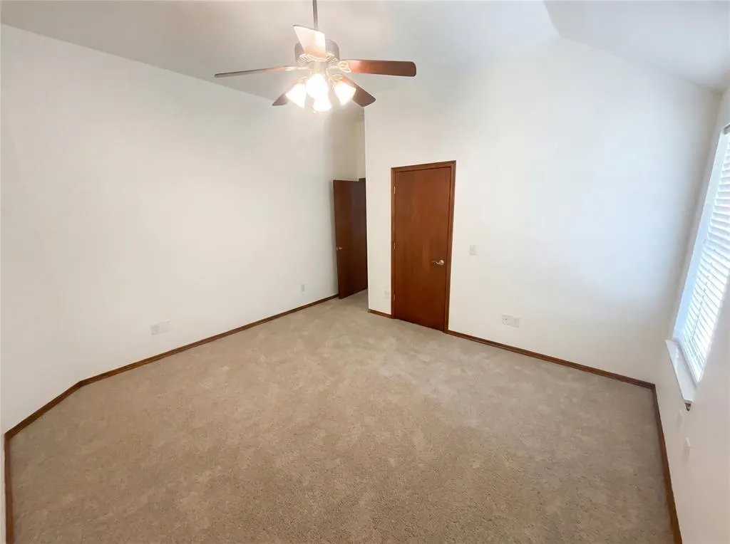 Photo 14 — 13808 S Robinson Avenue, Oklahoma City, OK 73170