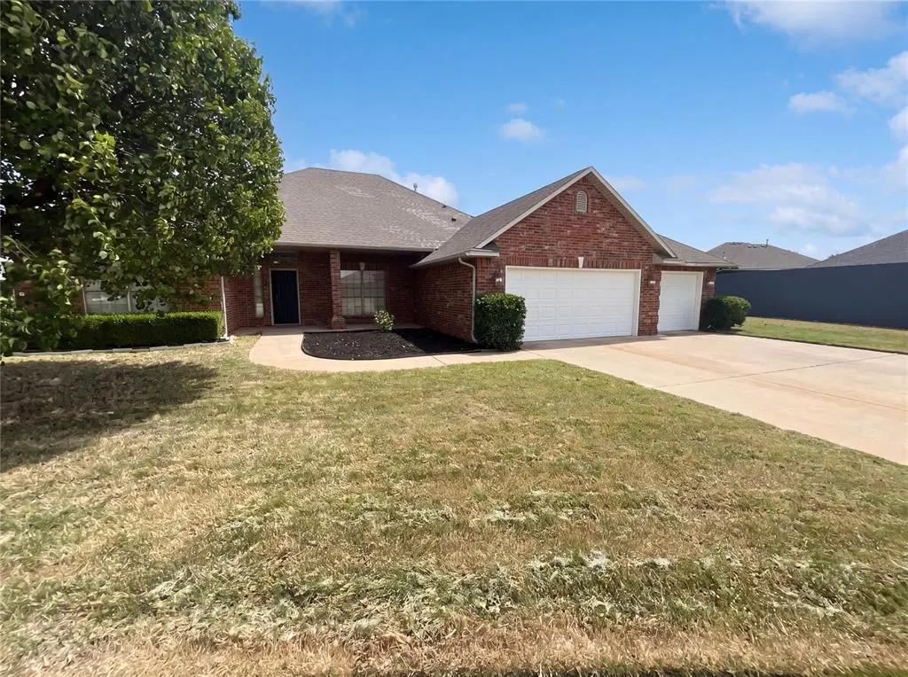 Photo 19 — 13808 S Robinson Avenue, Oklahoma City, OK 73170