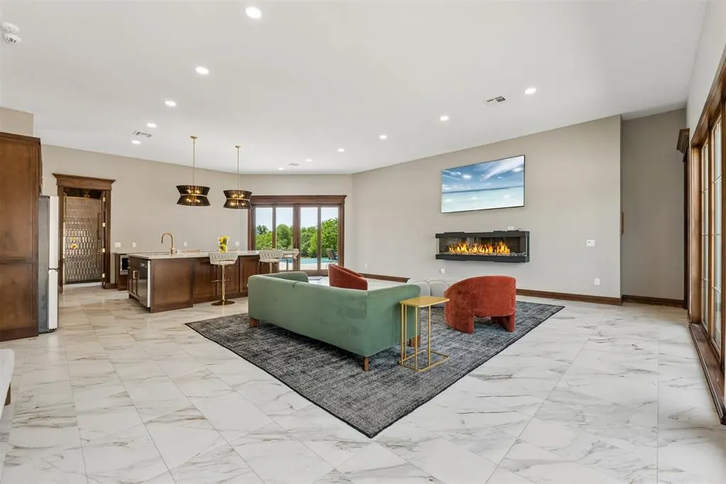 Photo 15 — 4446 Blackthorn Drive, Edmond, OK 73012