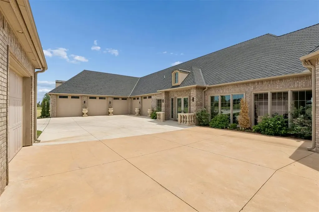 Photo 44 — 4446 Blackthorn Drive, Edmond, OK 73012