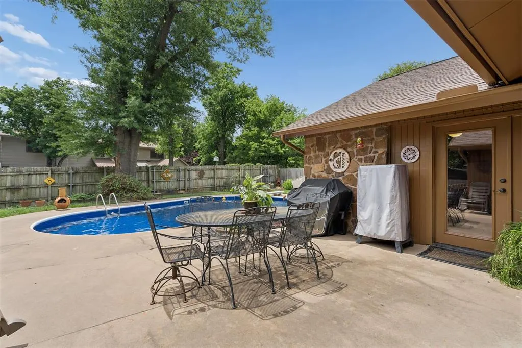 Photo 33 — 1704 Seminole Drive, Edmond, OK 73013