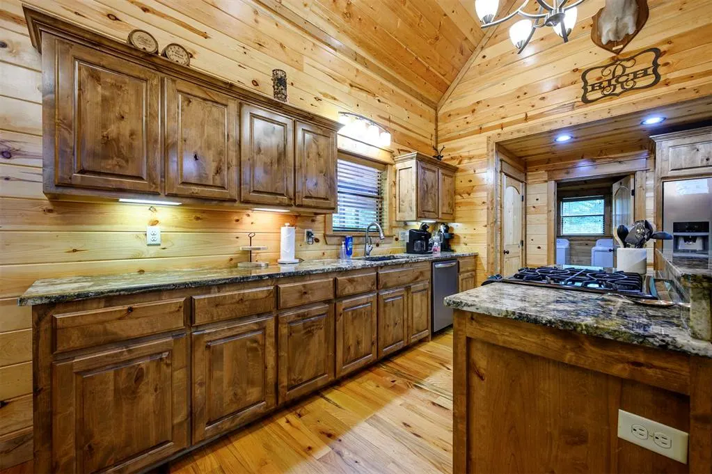 Photo 11 — 87 GINSENG Circle, Broken Bow, OK 74728