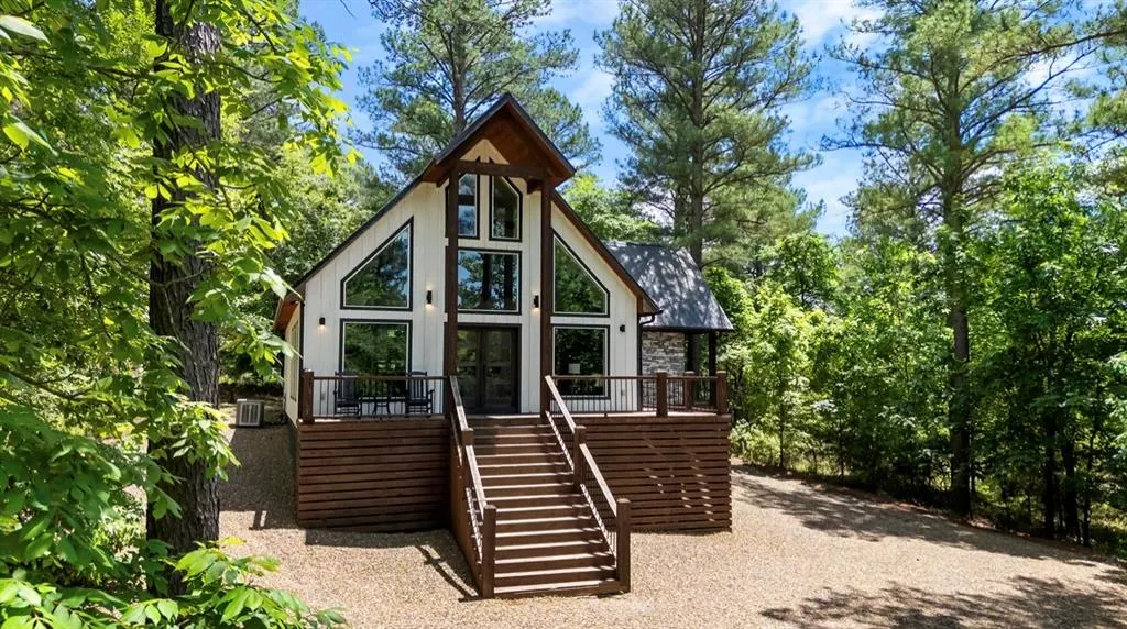 Photo 2 — 422 EAGLE MOUNTAIN Trail, Broken Bow, OK 74728