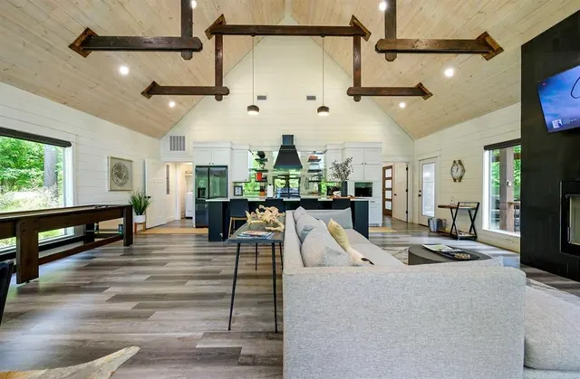 Photo 7 — 422 EAGLE MOUNTAIN Trail, Broken Bow, OK 74728
