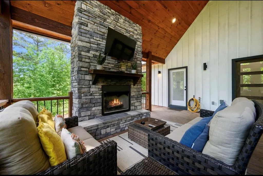 Photo 28 — 422 EAGLE MOUNTAIN Trail, Broken Bow, OK 74728