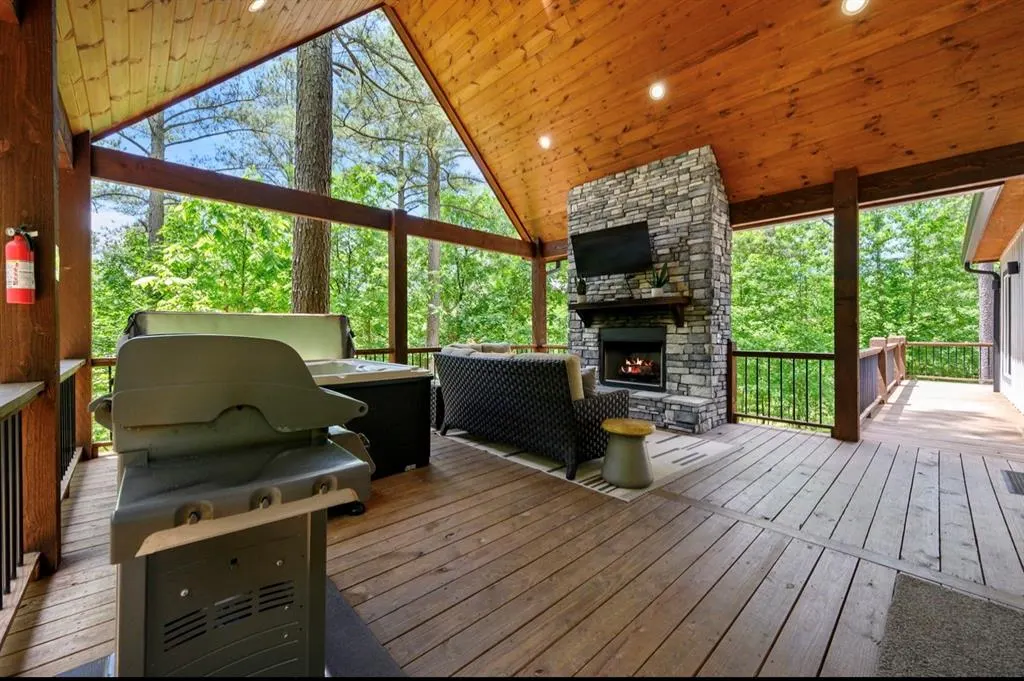 Photo 29 — 422 EAGLE MOUNTAIN Trail, Broken Bow, OK 74728