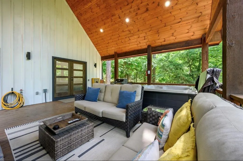 Photo 30 — 422 EAGLE MOUNTAIN Trail, Broken Bow, OK 74728