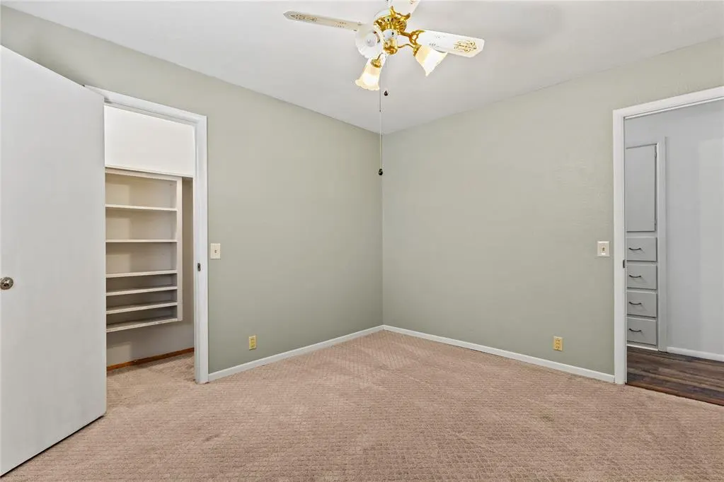 Photo 24 — 323 N Bryan Street, Weatherford, OK 73096