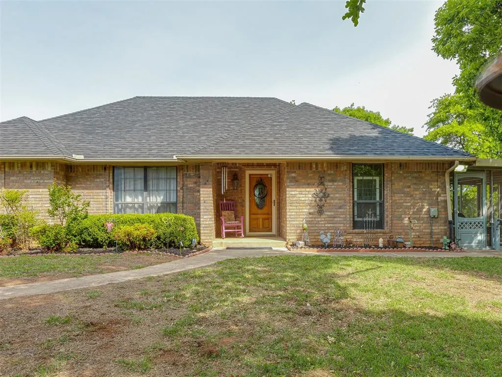 Photo 8 — 1420 Canyon Lake Road, Calumet, OK 73014