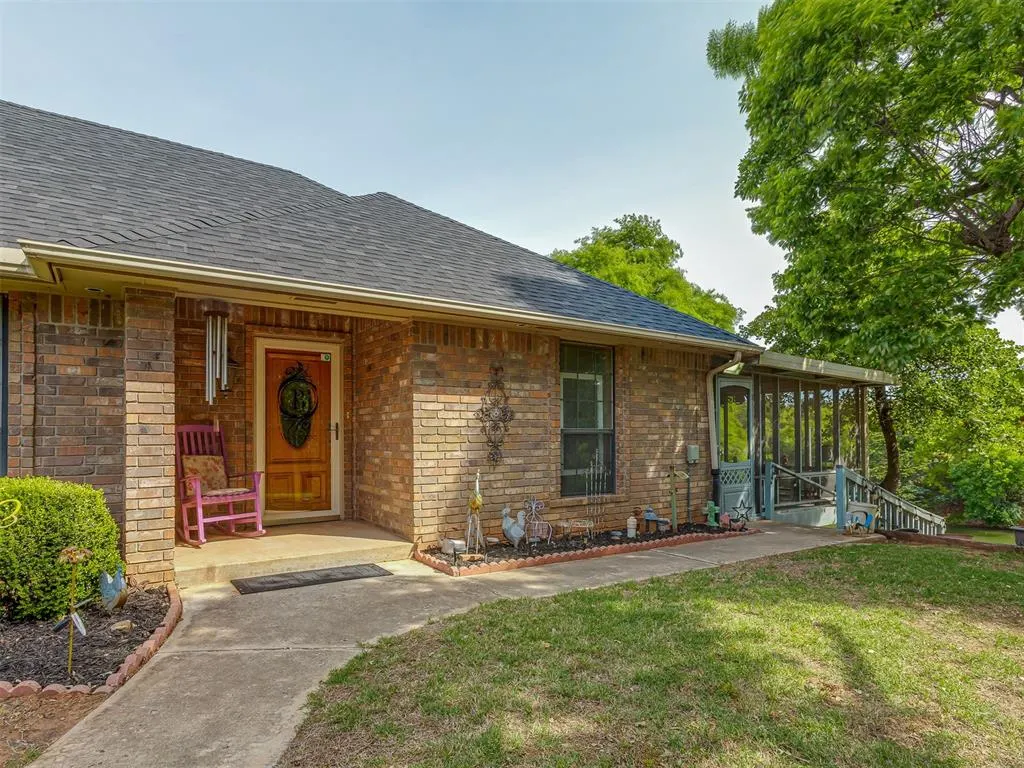 Photo 9 — 1420 Canyon Lake Road, Calumet, OK 73014