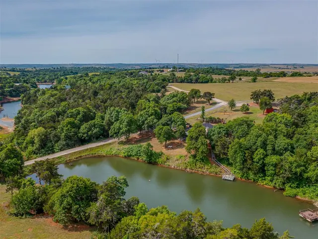 Photo 5 — 1420 Canyon Lake Road, Calumet, OK 73014