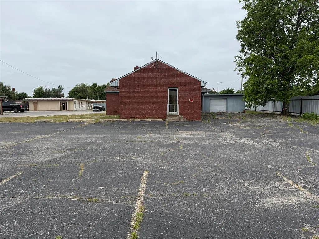 Front exterior — 4205 N Meridian Avenue, Oklahoma City, OK 73112