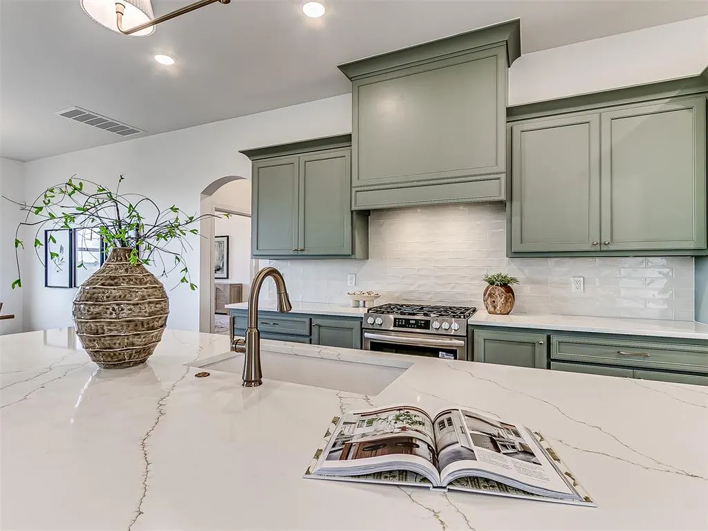 Photo 16 — 2692 S May Avenue, Guthrie, OK 73044