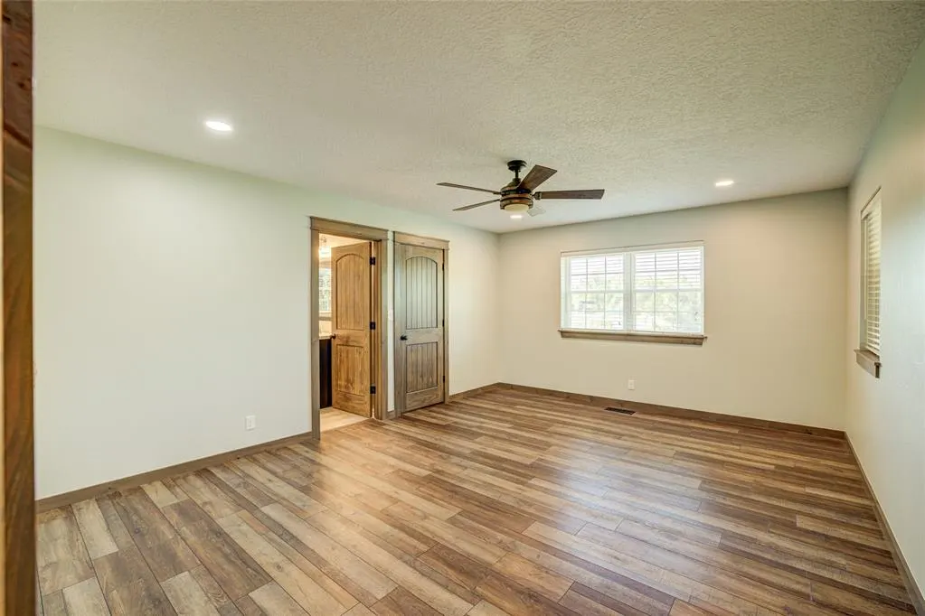 Photo 18 — 4601 E Robinson Street, Norman, OK 73026