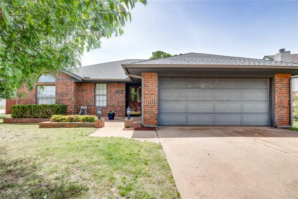 Photo 2 — 11401 Wallace Avenue, Oklahoma City, OK 73162