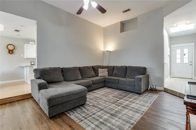 Photo 7 — 11401 Wallace Avenue, Oklahoma City, OK 73162