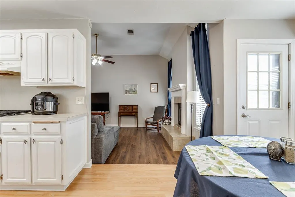Photo 10 — 11401 Wallace Avenue, Oklahoma City, OK 73162
