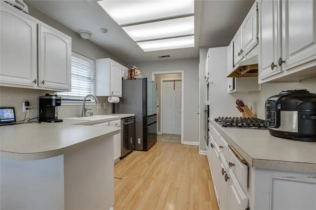 Photo 16 — 11401 Wallace Avenue, Oklahoma City, OK 73162