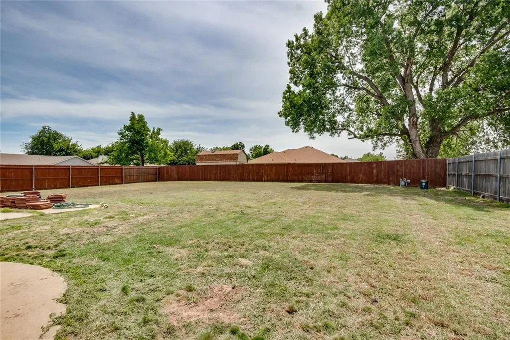 Photo 36 — 11401 Wallace Avenue, Oklahoma City, OK 73162