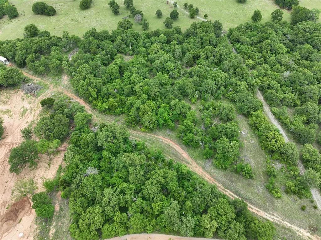 Photo 3 — 1996 County Road 1556, Rush Springs, OK 73082