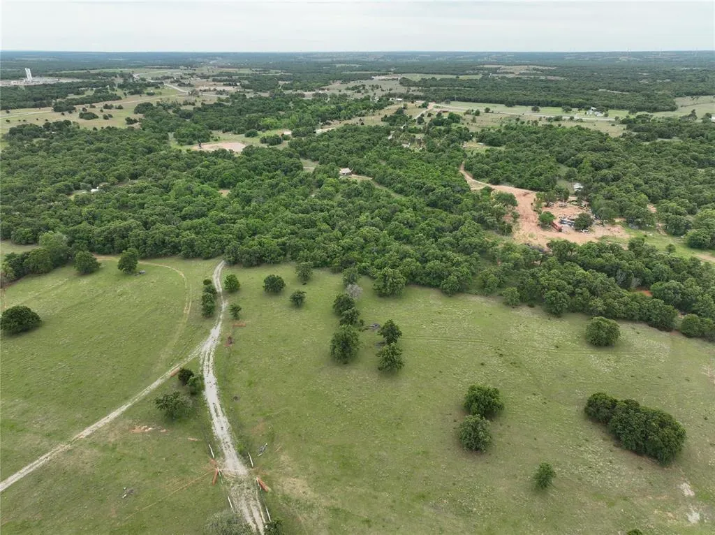 Photo 14 — 1996 County Road 1556, Rush Springs, OK 73082