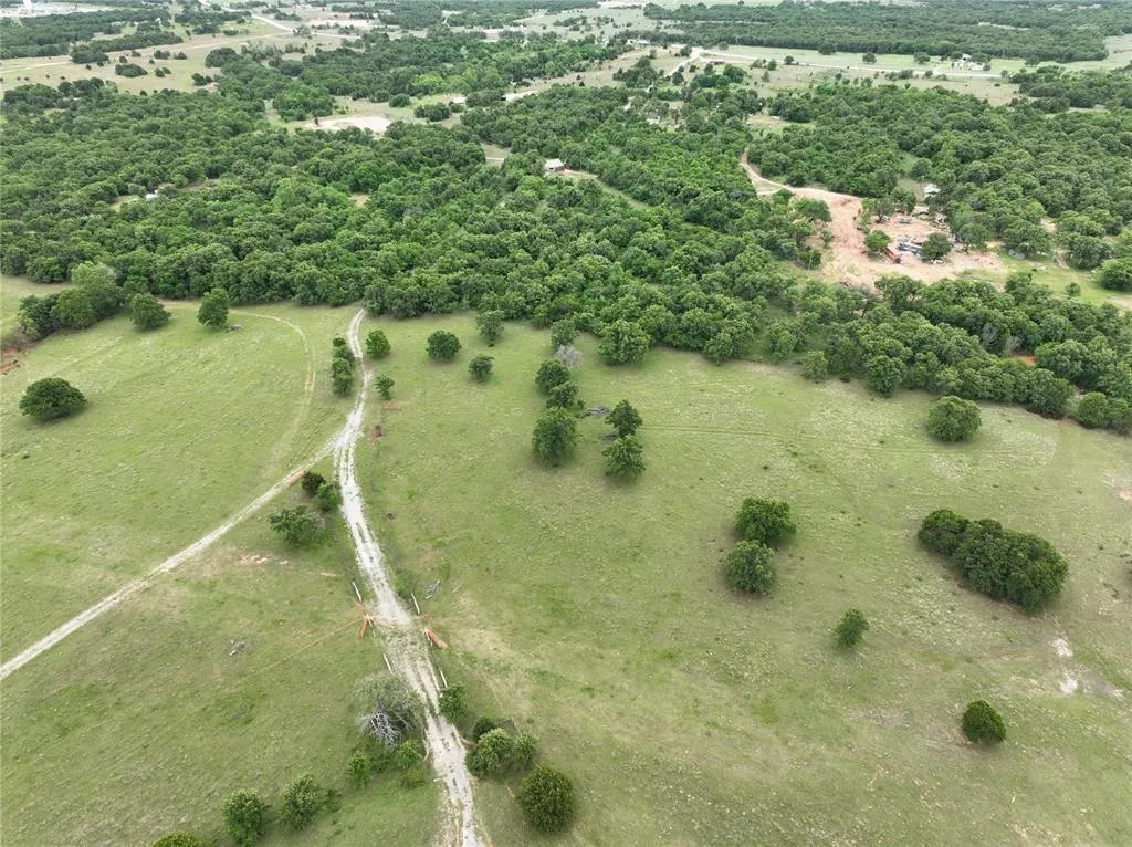 Photo 15 — 1996 County Road 1556, Rush Springs, OK 73082