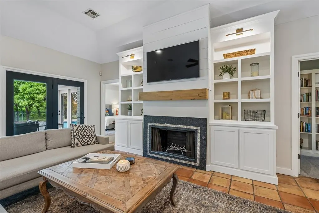 Photo 13 — 3306 Hillview Drive, Norman, OK 73072