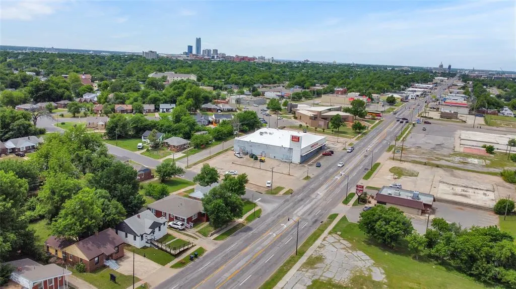 Photo 28 — 2104 NE 23rd Street, Oklahoma City, OK 73111