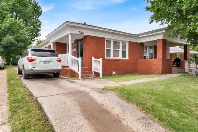Photo 2 — 2104 NE 23rd Street, Oklahoma City, OK 73111