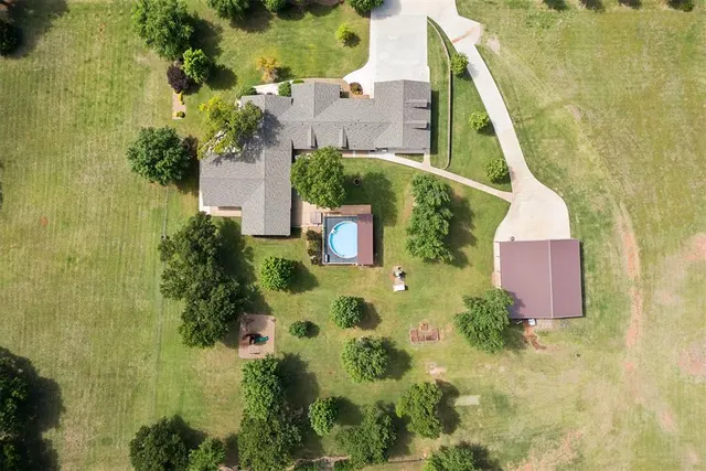 Photo 4 — 2264 County Road 1350 Road, Blanchard, OK 73010
