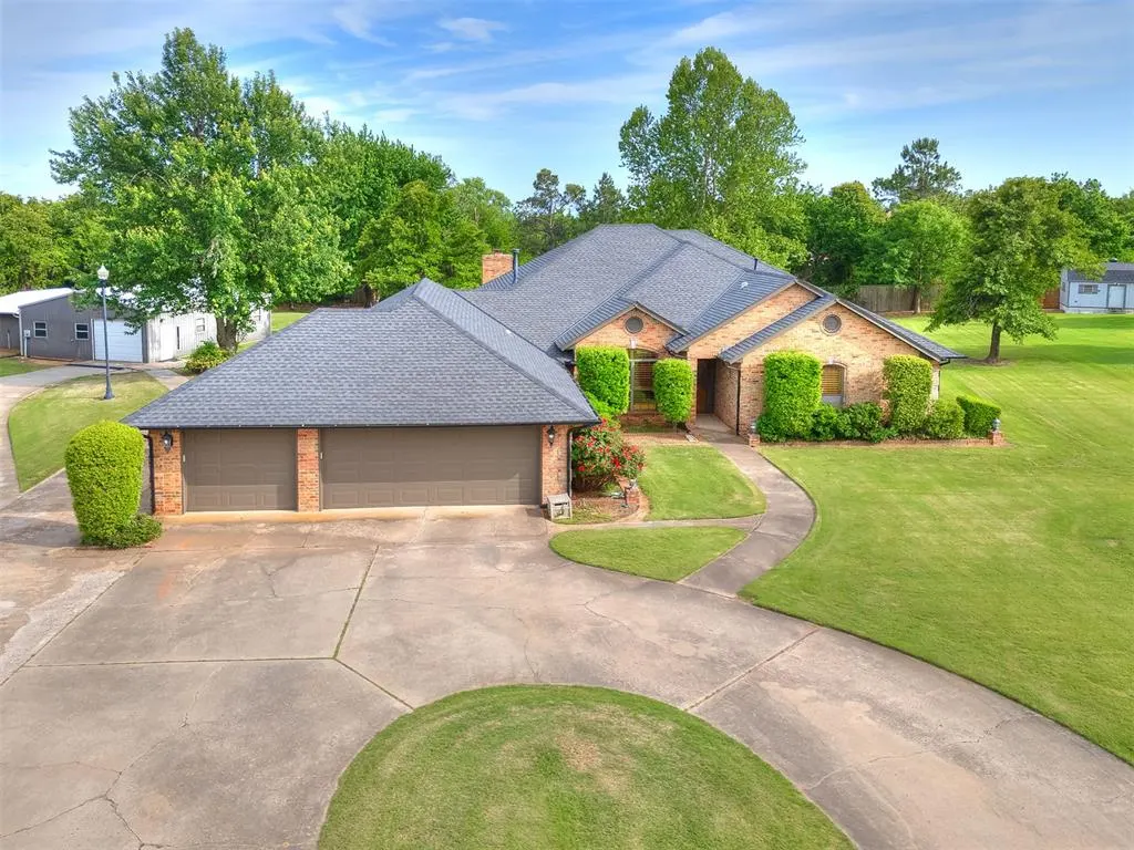 Photo 2 — 10460 SE 57th Street, Oklahoma City, OK 73150