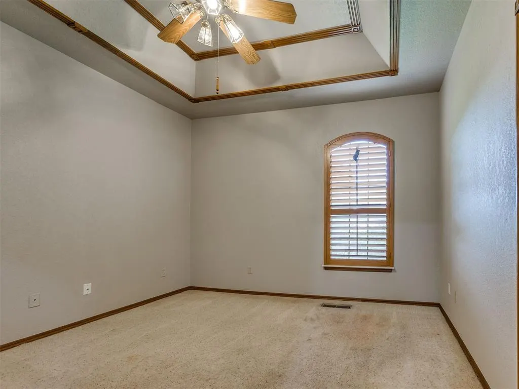 Photo 13 — 10460 SE 57th Street, Oklahoma City, OK 73150
