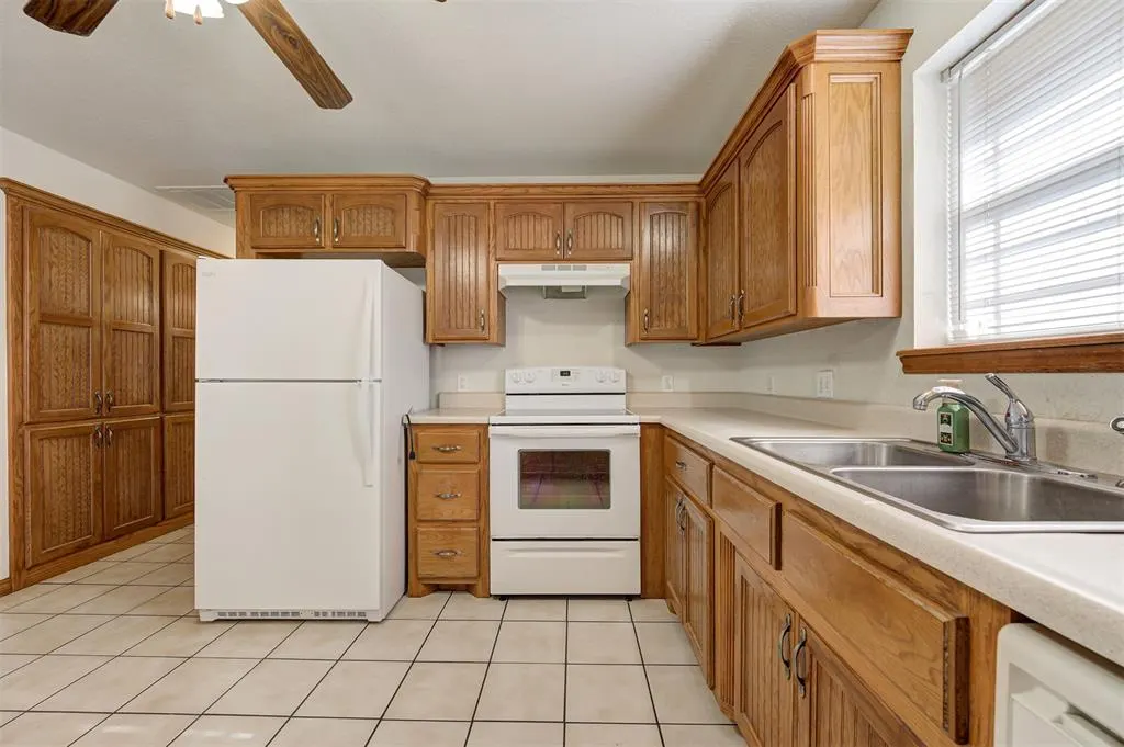 Photo 18 — 14028 S Anderson Road, Oklahoma City, OK 73165