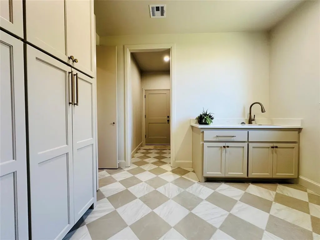 Photo 27 — 3405 Hogan Drive, Weatherford, OK 73096