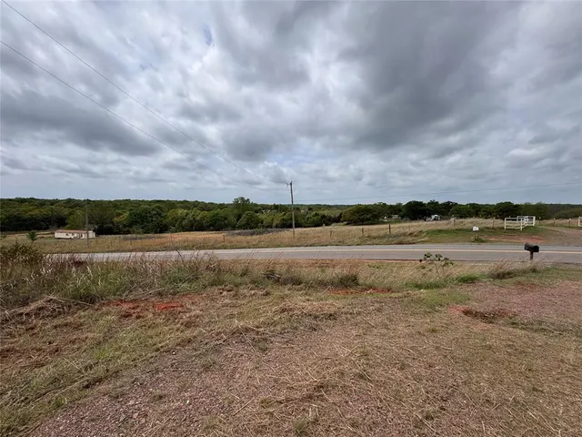 Photo 7 — 29887 Pottawatomie Road, Macomb, OK 74852