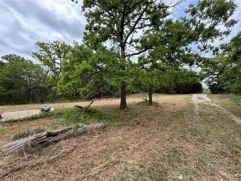 Photo 10 — 29887 Pottawatomie Road, Macomb, OK 74852